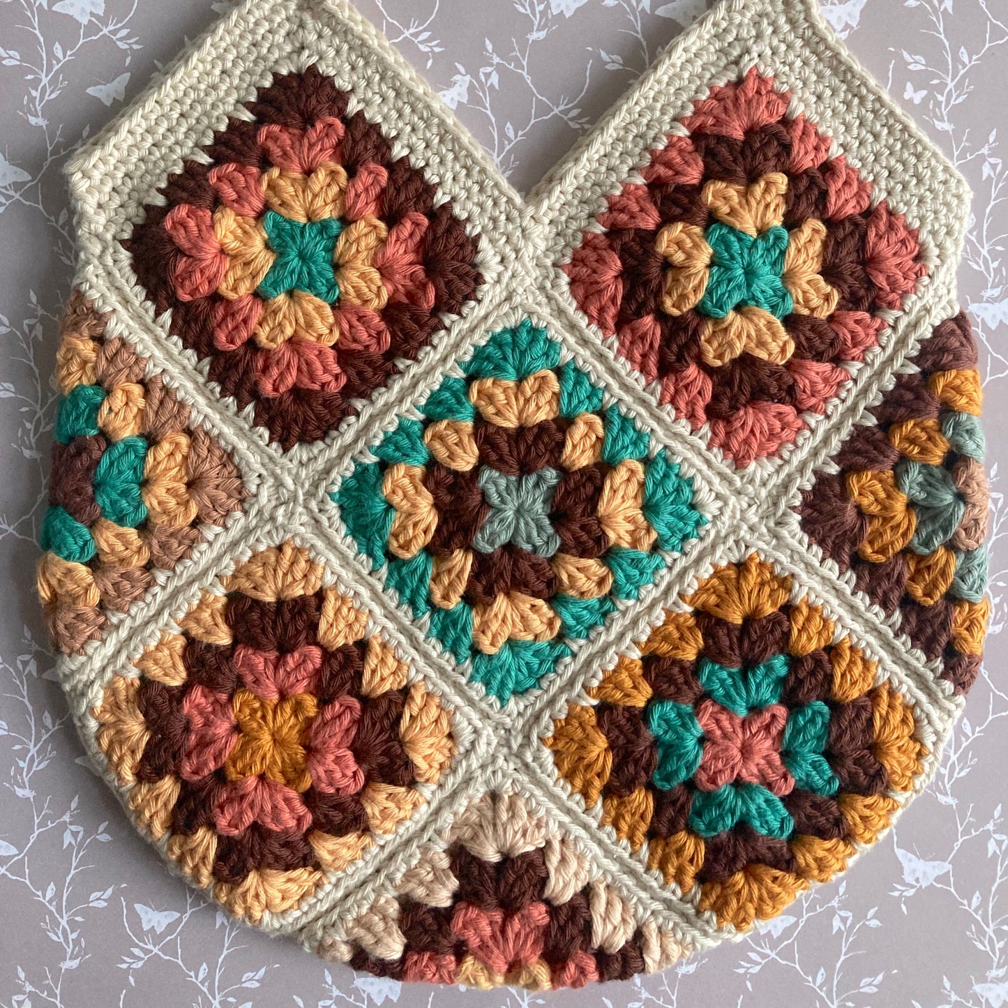 Granny Square Shopper Bag - Neutral