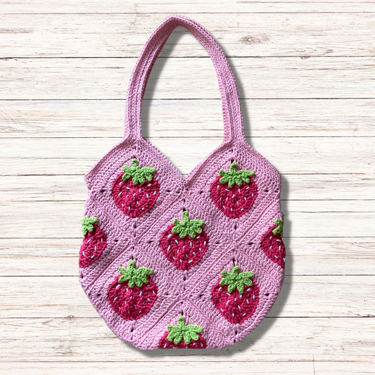 The Strawberry Granny Square Bag - my summer success story