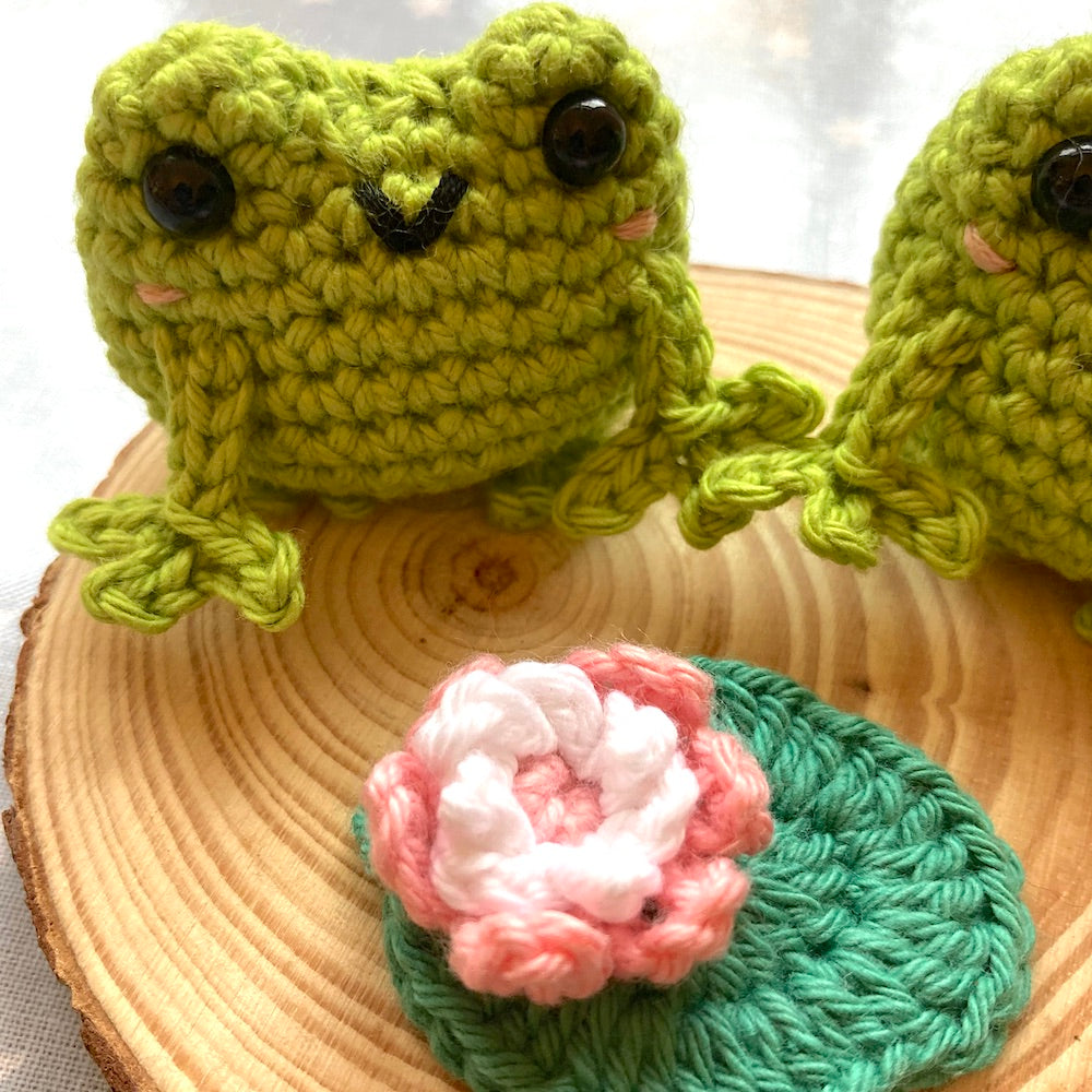 Frogs on a Log - Crochet Decoration
